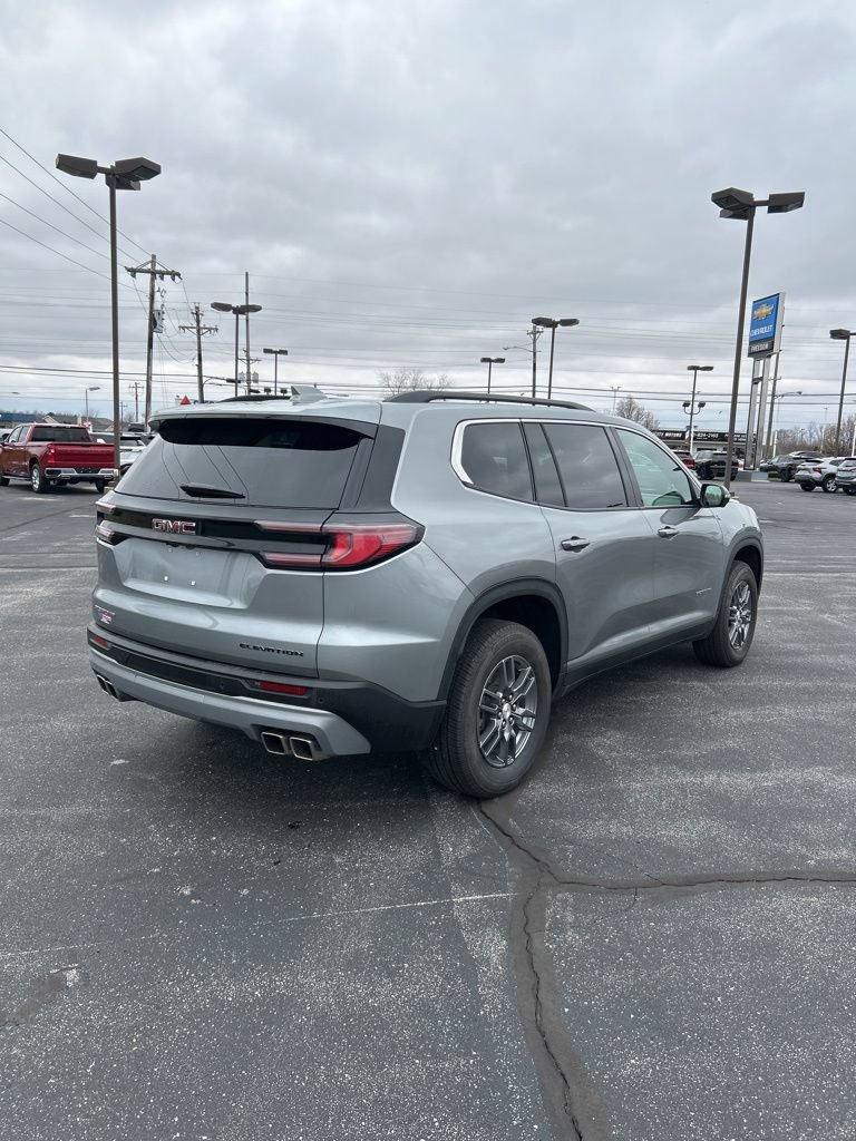 Used 2025 GMC Acadia Elevation FWD image 19