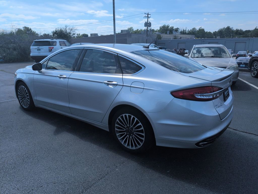 Used 2017 Ford Fusion Titanium AWD/4WD image 4
