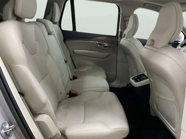 Used 2023 Volvo XC90 B6 Core AWD/4WD image 25