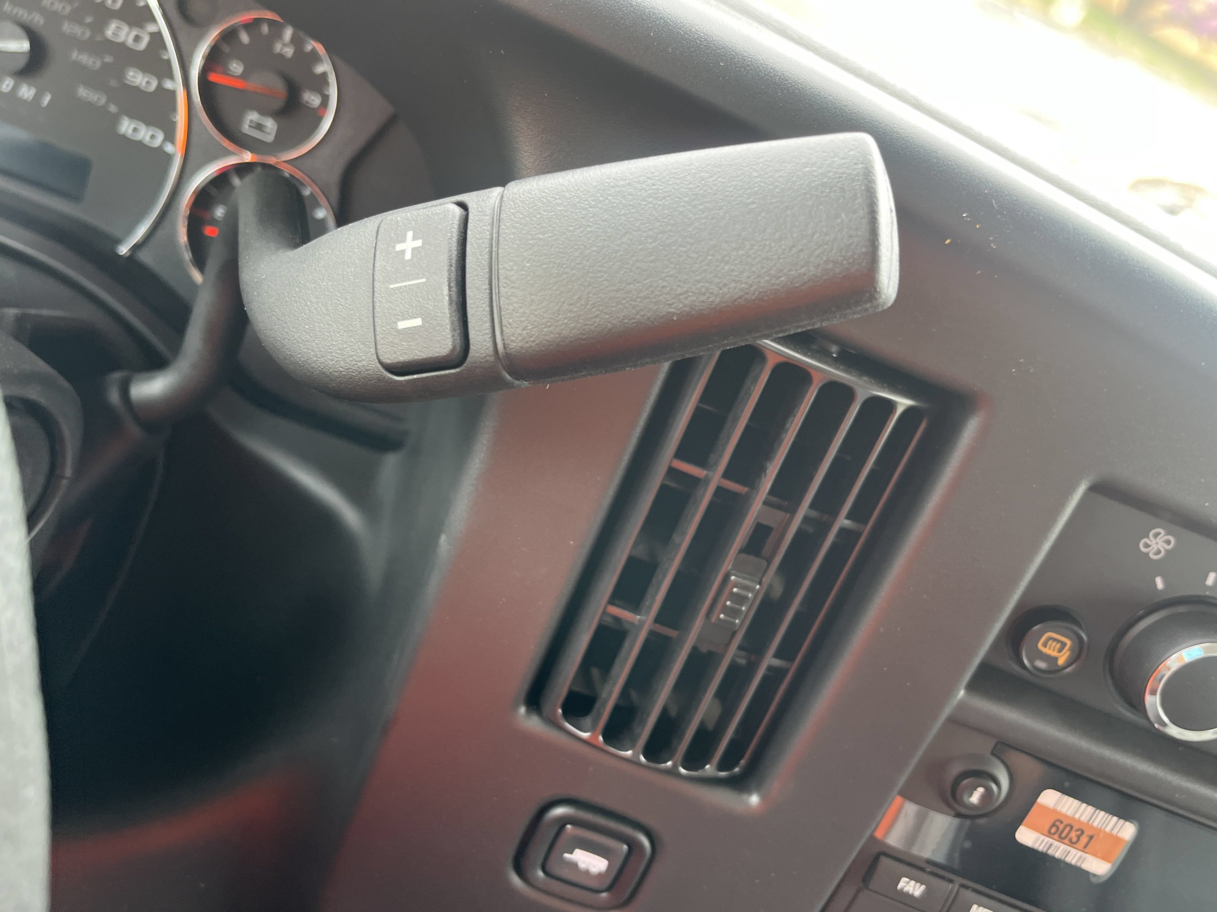 New 2025 Chevrolet Express 3500 w/ Power Convenience Package RWD image 17