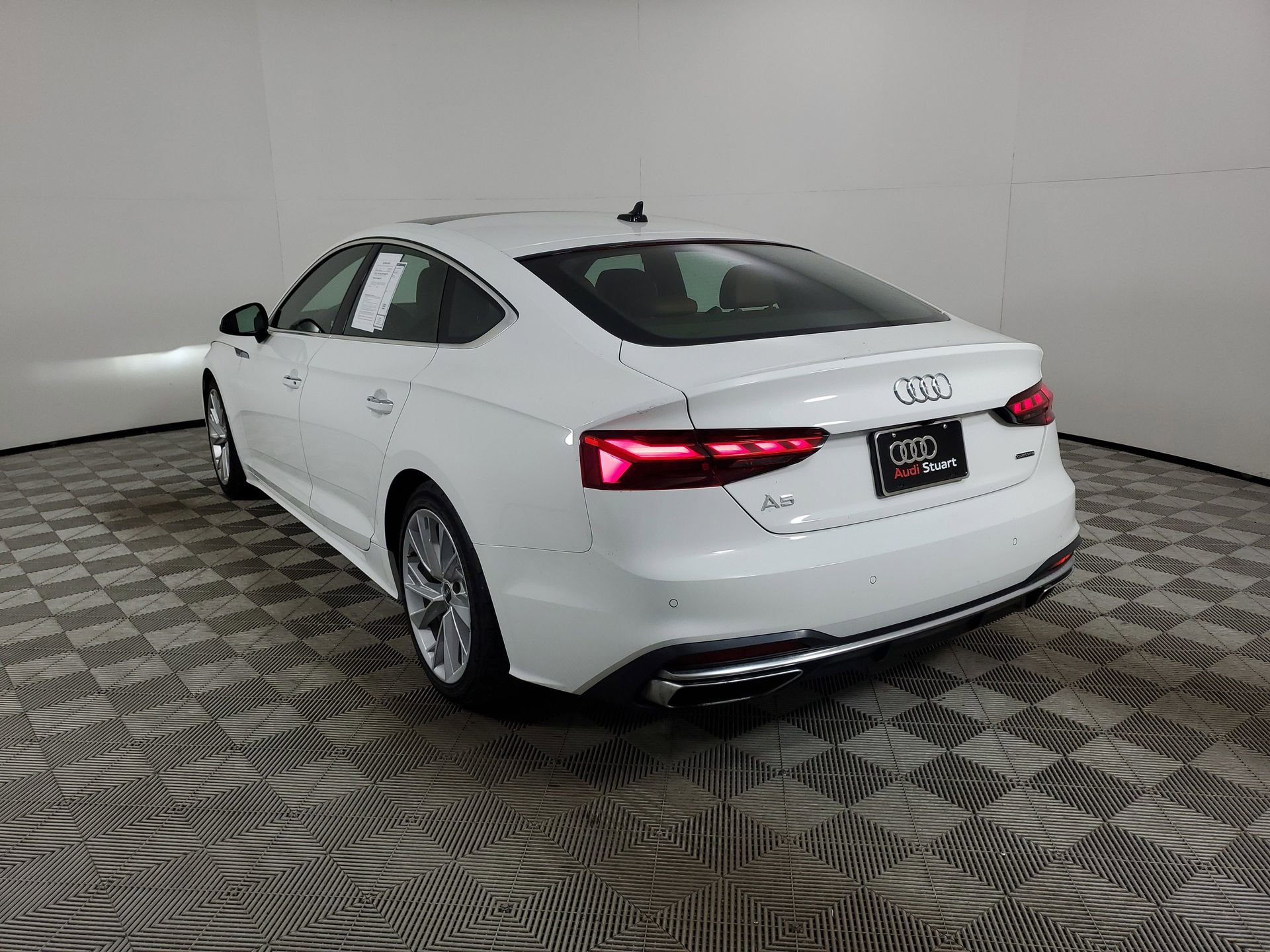 Used 2021 Audi A5 2.0T Premium w/ Convenience Package AWD/4WD image 8