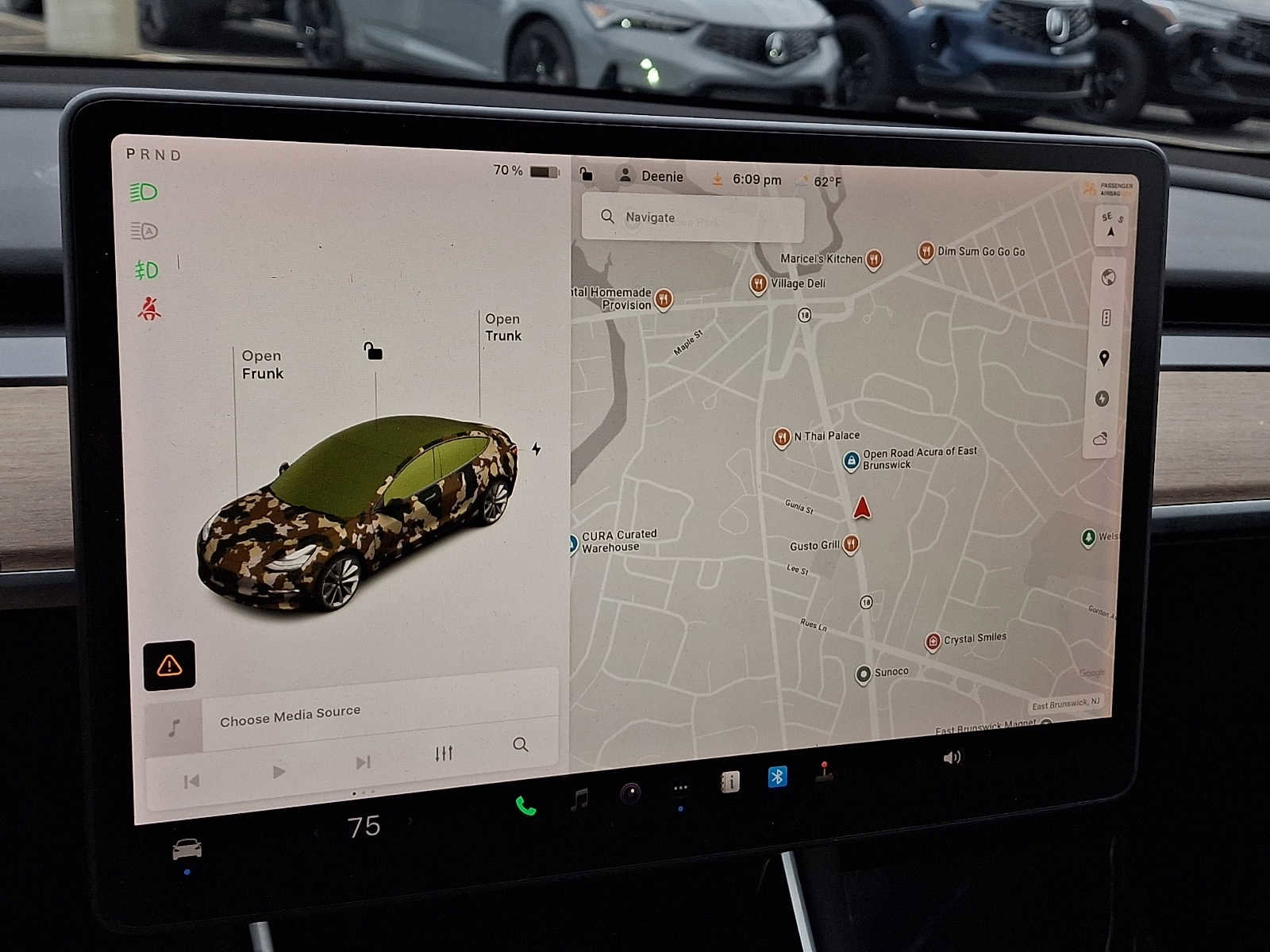 Used 2018 Tesla Model 3 Long Range image 17