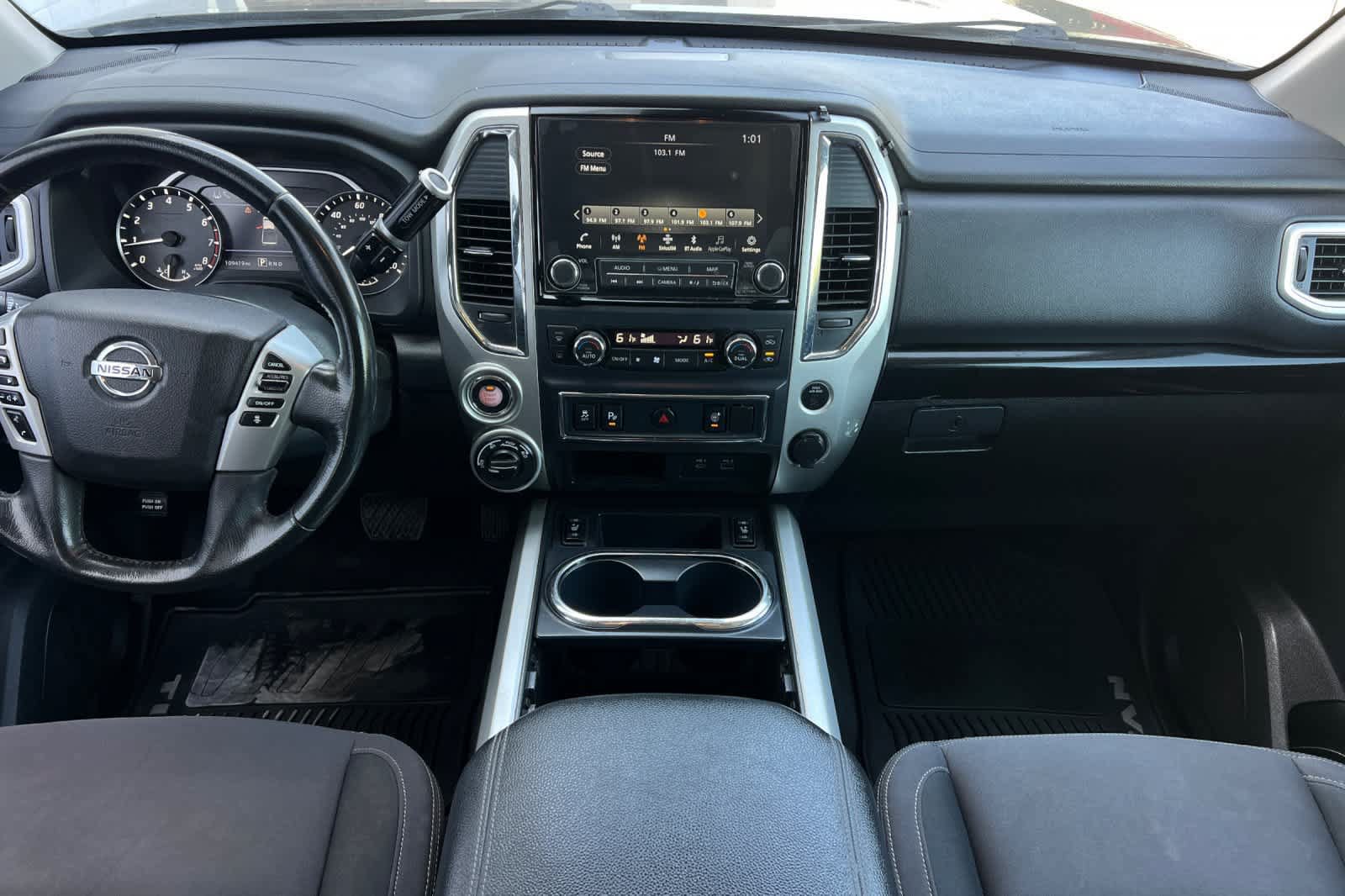 Used 2021 Nissan Titan SV w/ SV Convenience Package AWD/4WD image 5