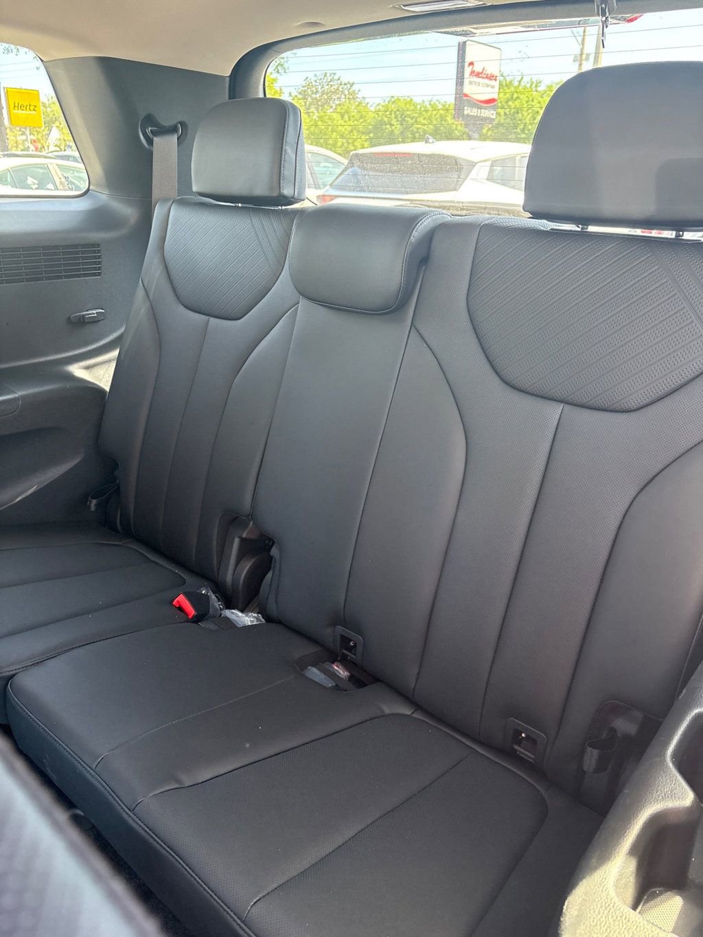 Used 2025 Hyundai Palisade SEL image 4
