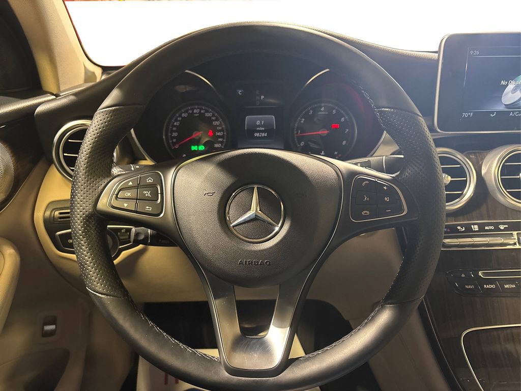 Used 2019 Mercedes-Benz GLC 300 4MATIC image 27