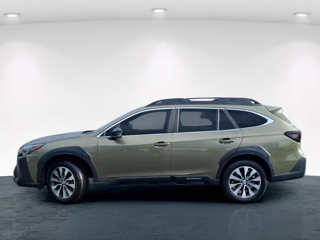 Used 2023 Subaru Outback Limited AWD/4WD image 14