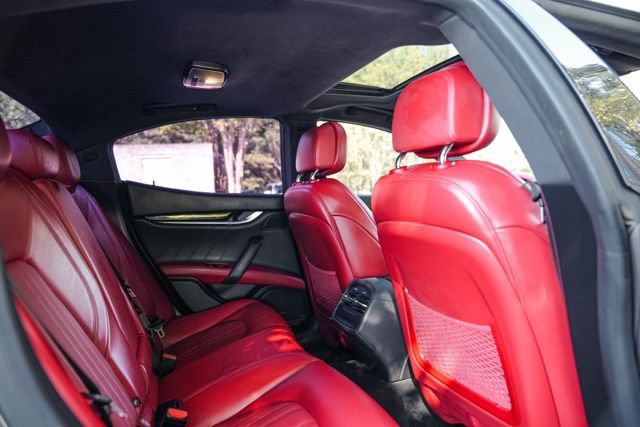 Used 2023 Maserati Ghibli Modena RWD image 41