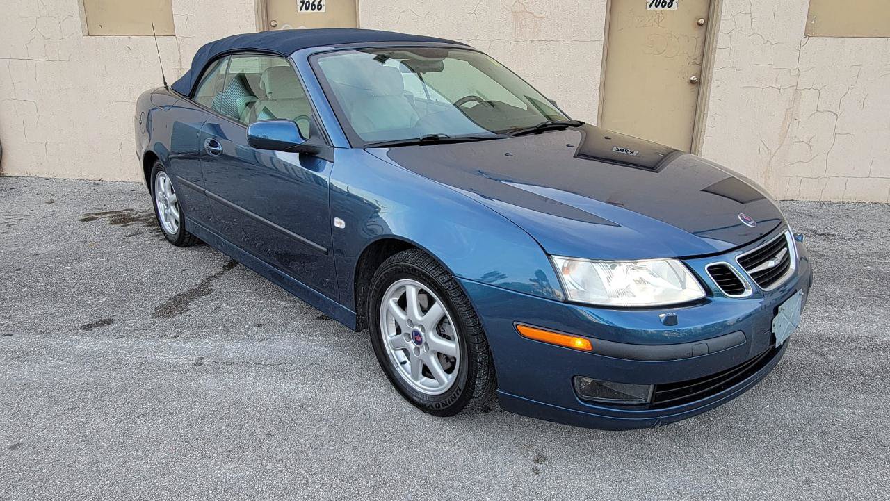 Used 2004 Saab 9-3 Aero FWD image 24