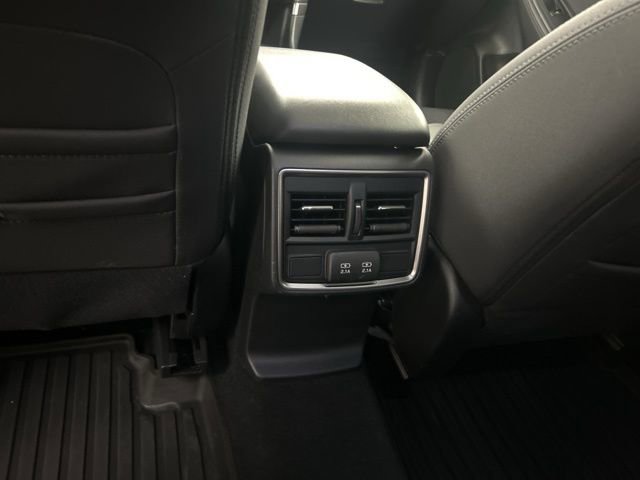 Used 2022 Subaru Forester Premium image 22