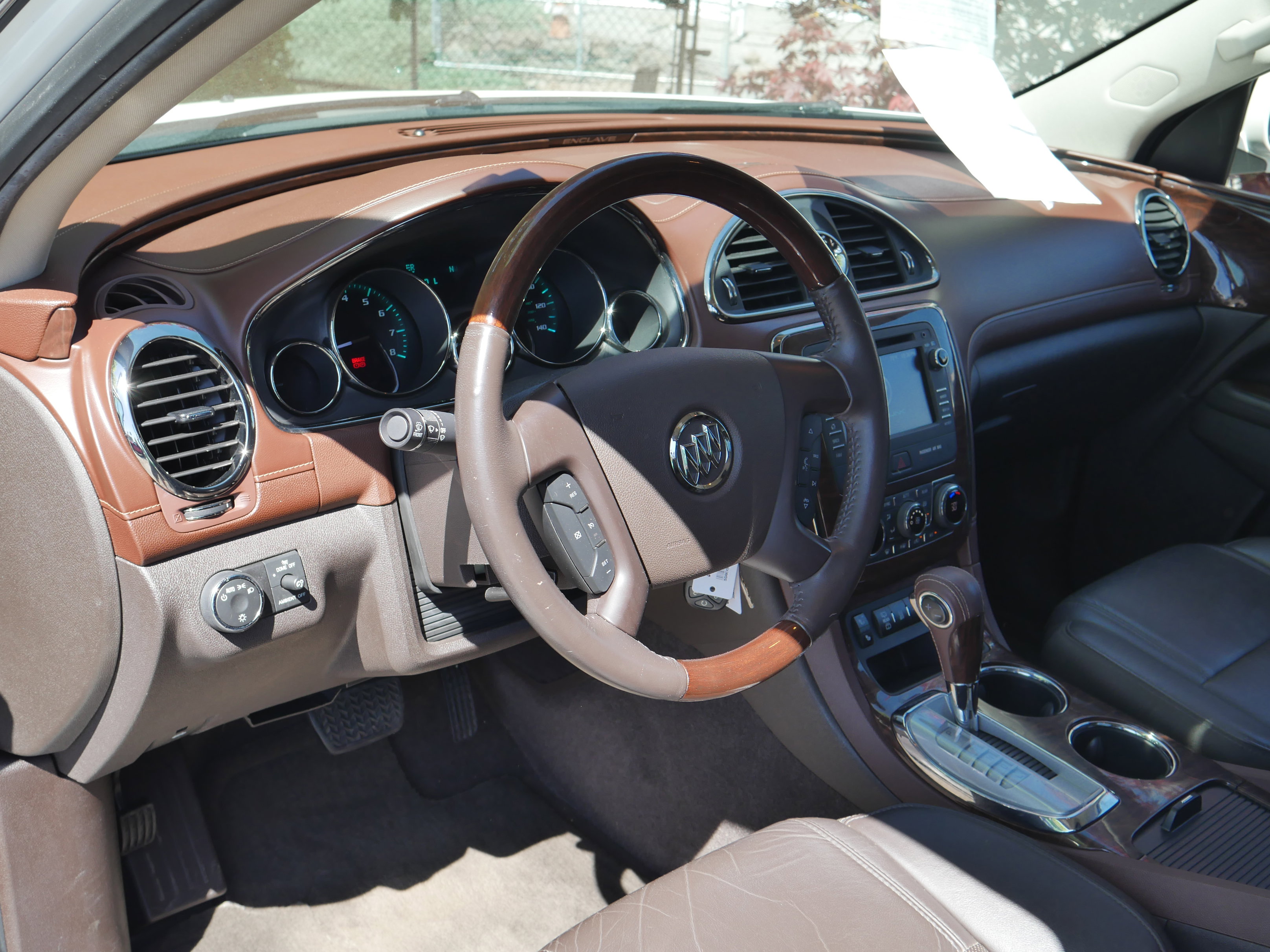 Used 2014 Buick Enclave Leather w/ Trailering Provision Package AWD/4WD image 4