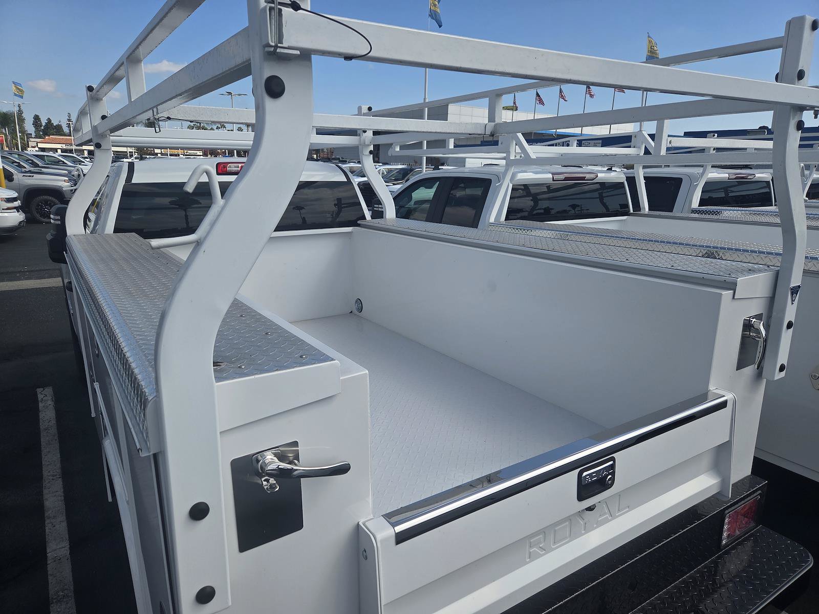 New 2026 Chevrolet Silverado 3500 W/T w/ WT Convenience Package AWD/4WD image 2