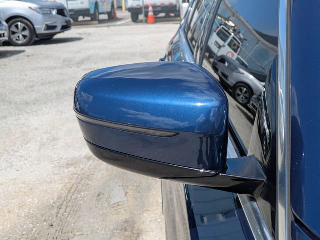 Used 2021 BMW 530i xDrive w/ Convenience Package AWD/4WD image 10