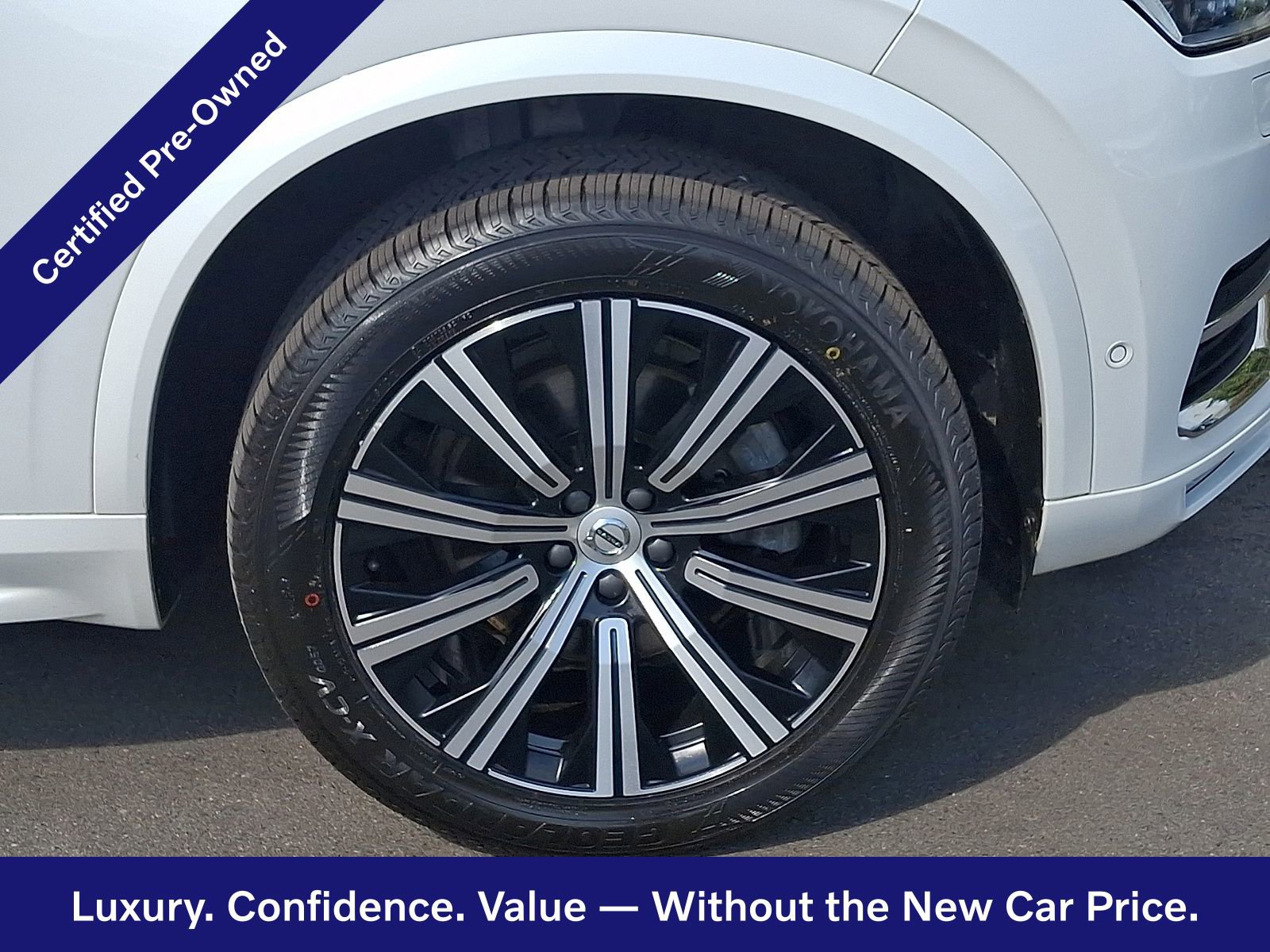 Certified 2023 Volvo XC90 B6 Plus w/ Protection Package AWD/4WD image 9