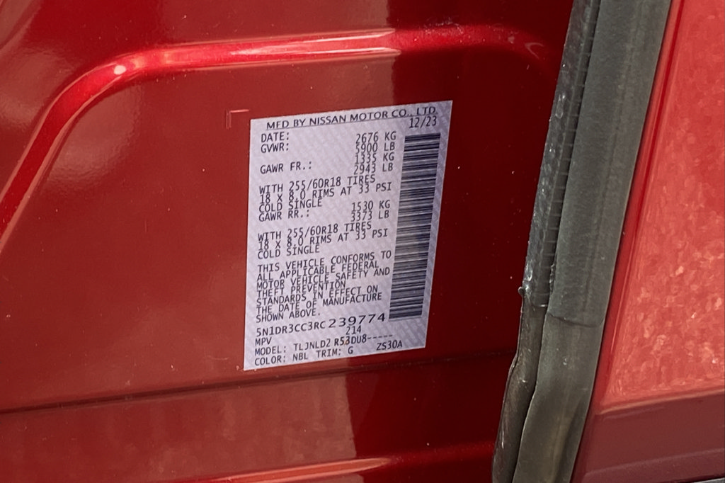 Used 2024 Nissan Pathfinder SL AWD/4WD image 30