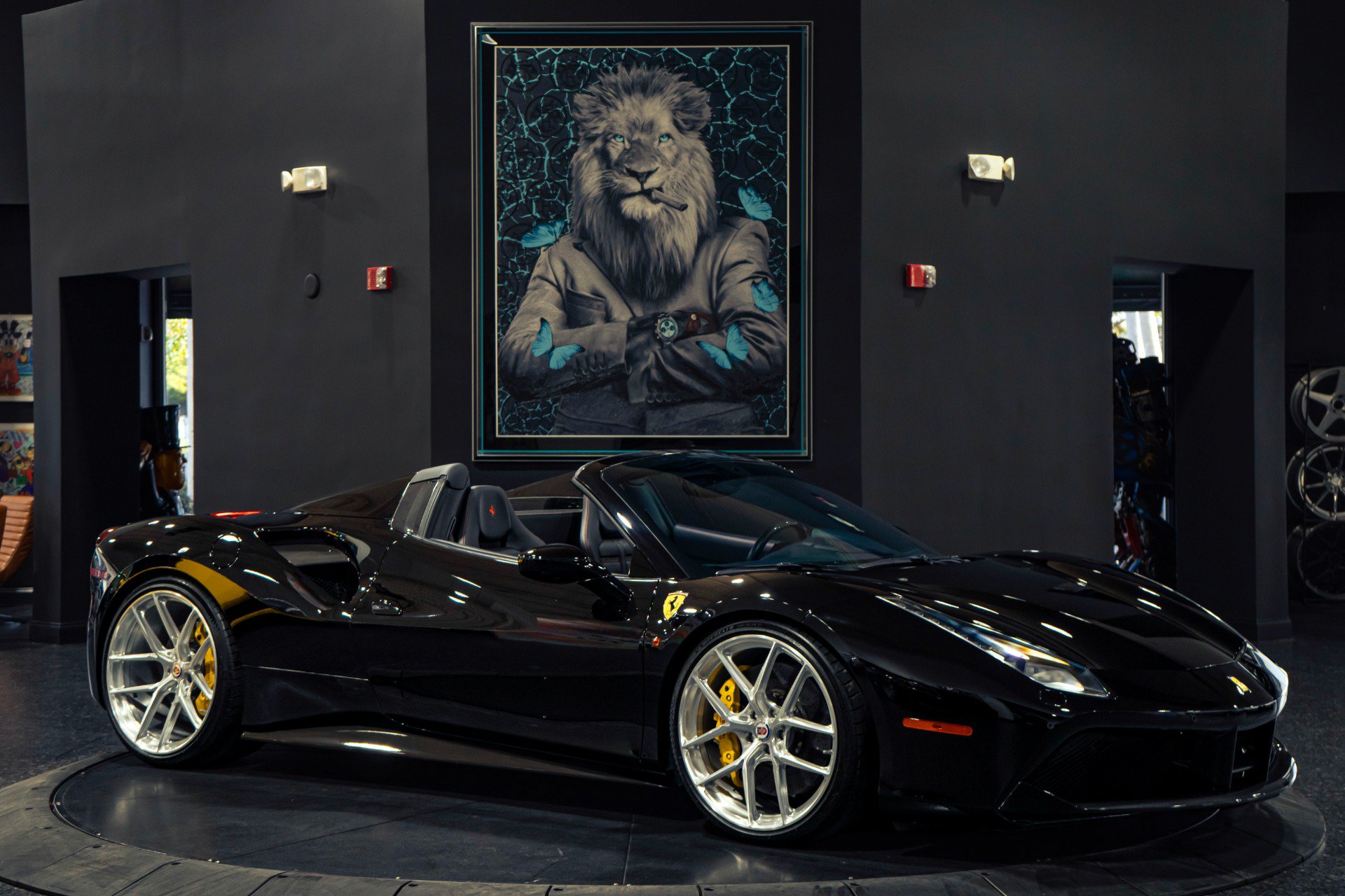 Used 2016 Ferrari 488 Spider RWD image 3