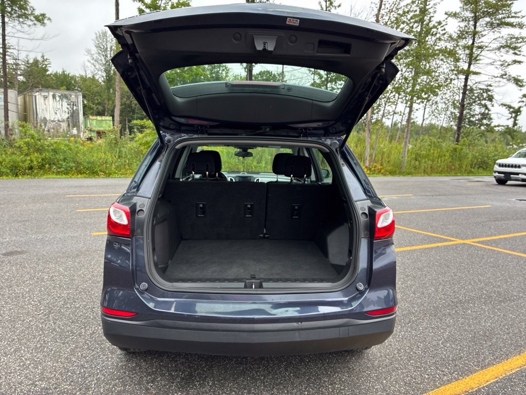 Used 2019 Chevrolet Equinox LS AWD/4WD image 57
