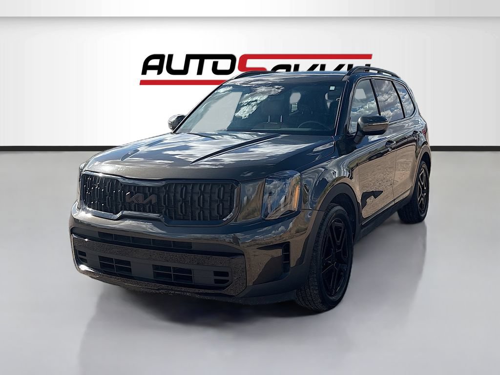 Used 2025 Kia Telluride EX X-Line AWD/4WD image 3