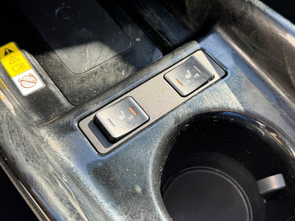 Used 2021 Toyota Prius image 19