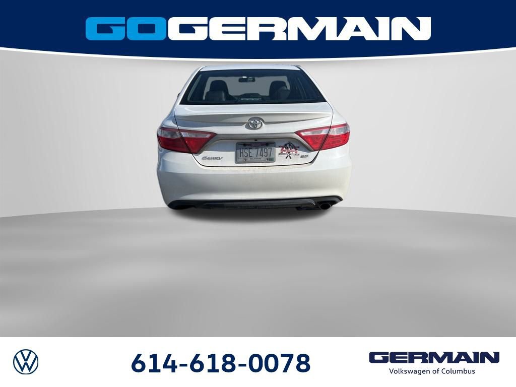 Used 2017 Toyota Camry SE image 7