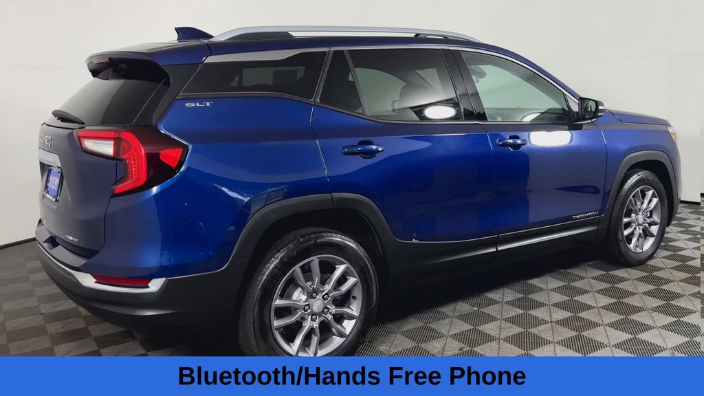 Used 2023 GMC Terrain SLT AWD/4WD image 11