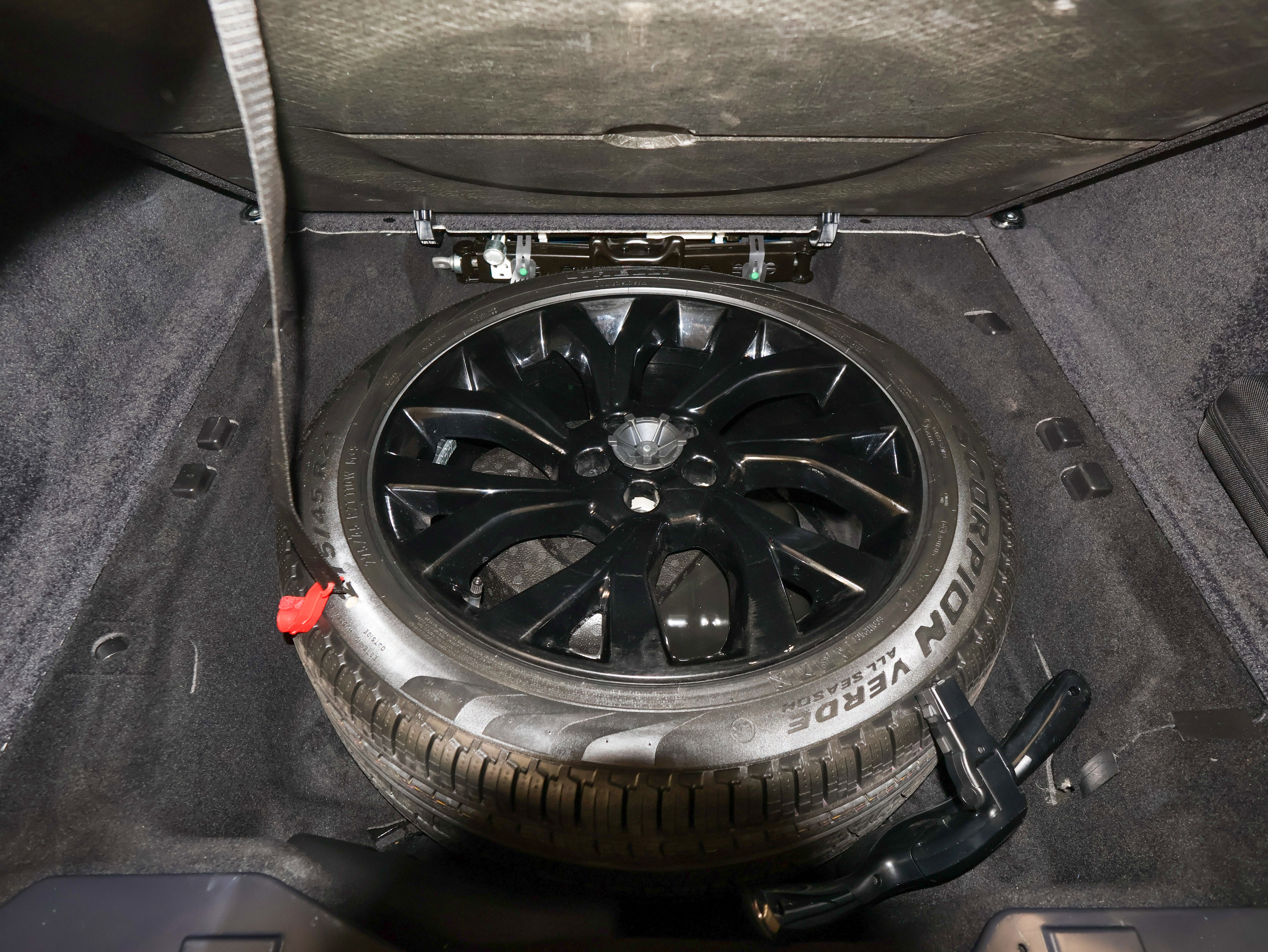 Used 2022 Land Rover Range Rover Westminster Edition image 15