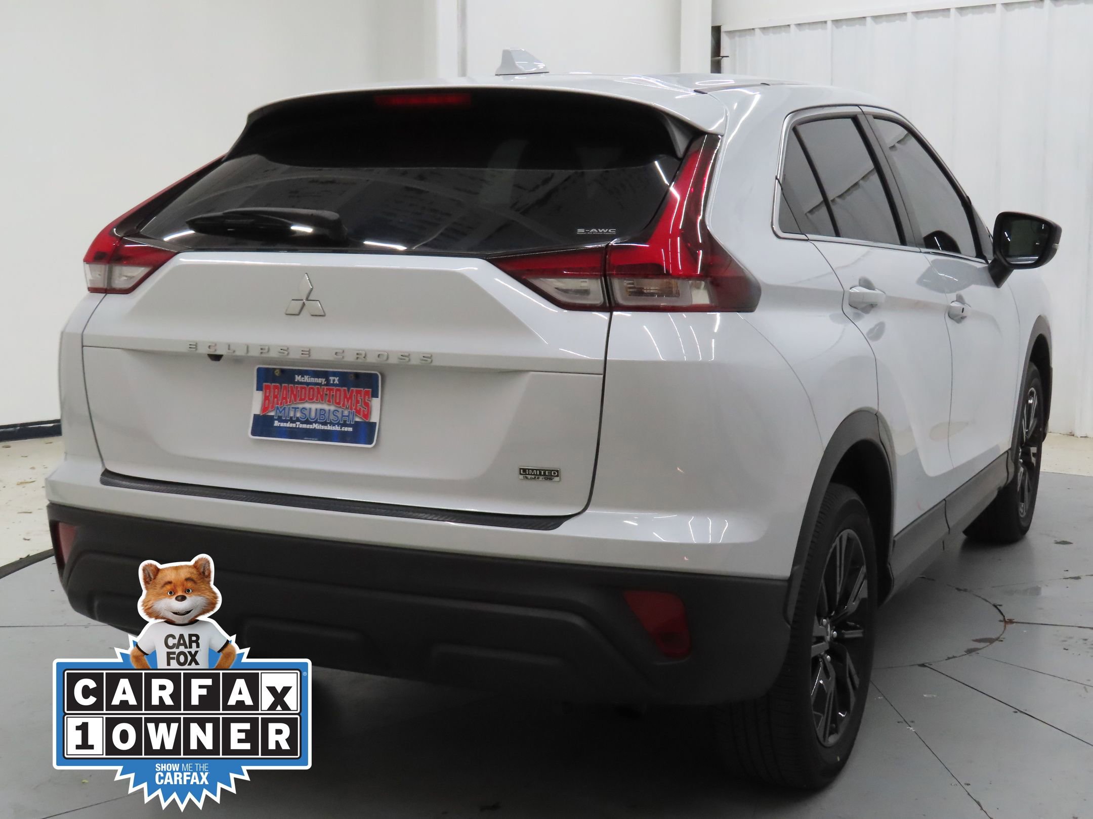 Used 2024 Mitsubishi Eclipse Cross LE image 3