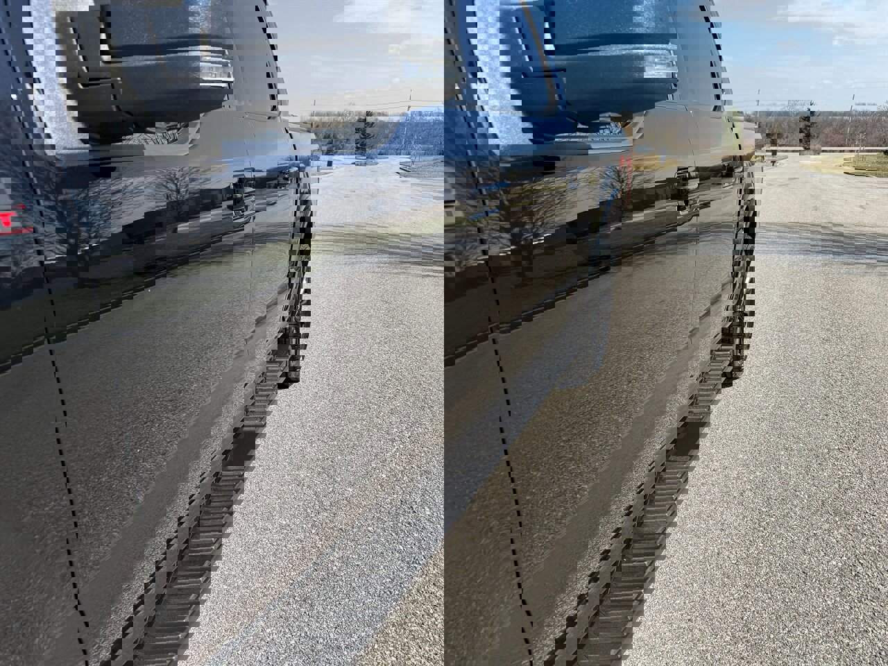 Used 2019 Ford F150 XLT w/ Equipment Group 302A Luxury AWD/4WD image 35