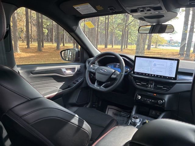 Used 2024 Ford Escape ST-Line Select w/ Tech Pack #2 image 25