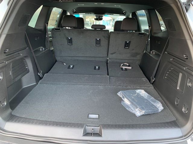 New 2026 GMC Acadia Elevation image 20