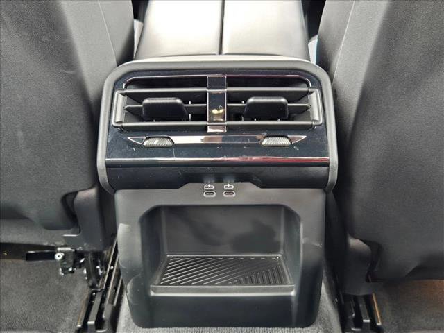 Used 2025 BMW i5 eDrive40i RWD image 17