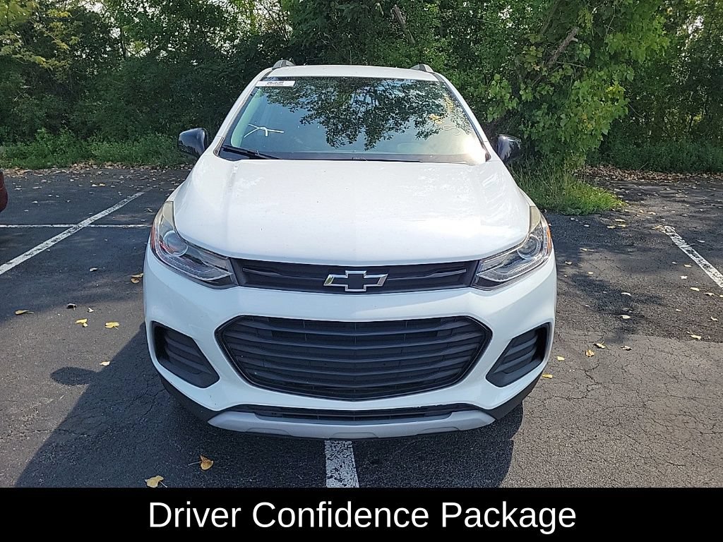 Used 2018 Chevrolet Trax LT w/ Redline Edition AWD/4WD image 10