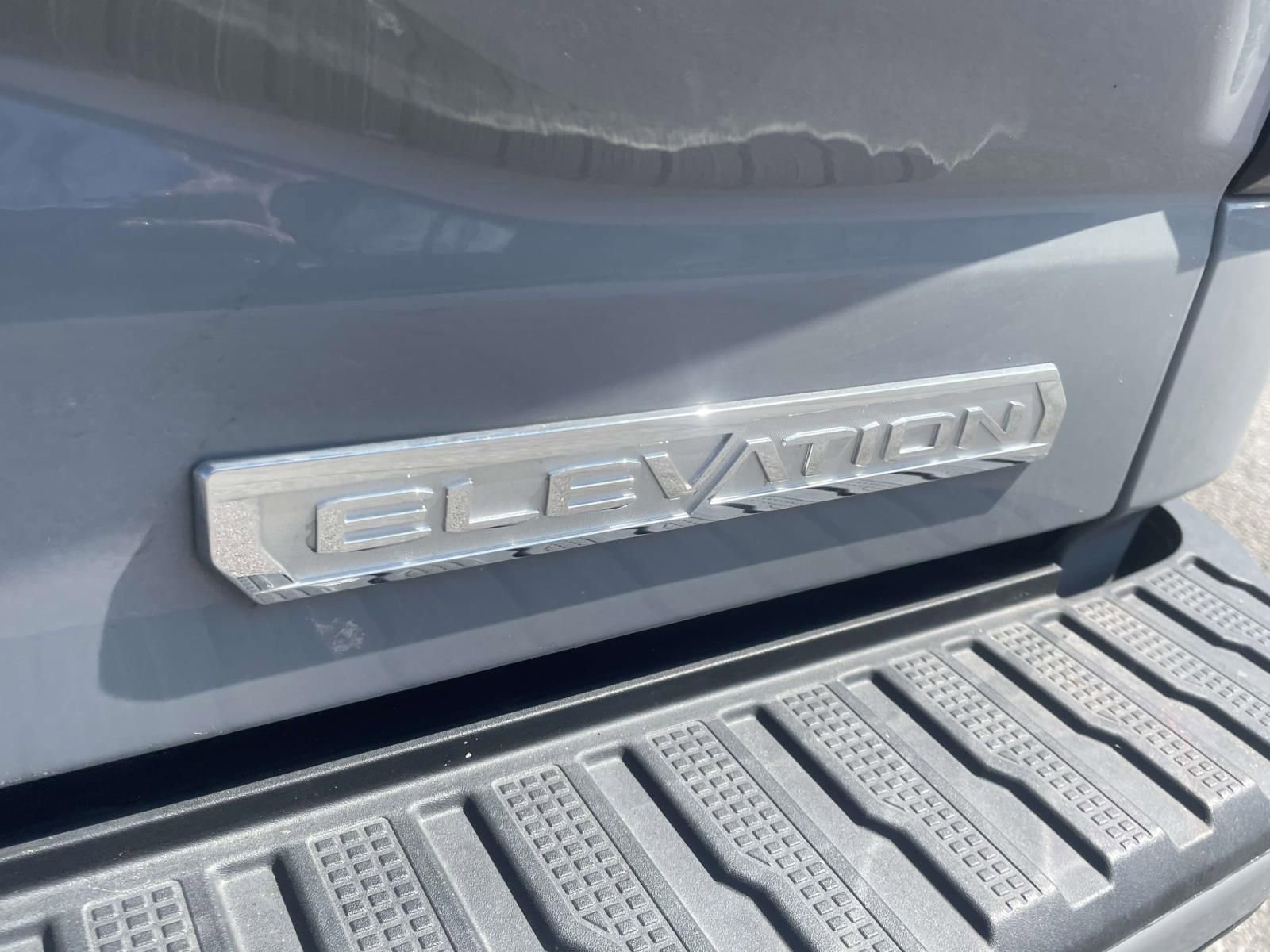 Used 2024 GMC Sierra 1500 Elevation image 6