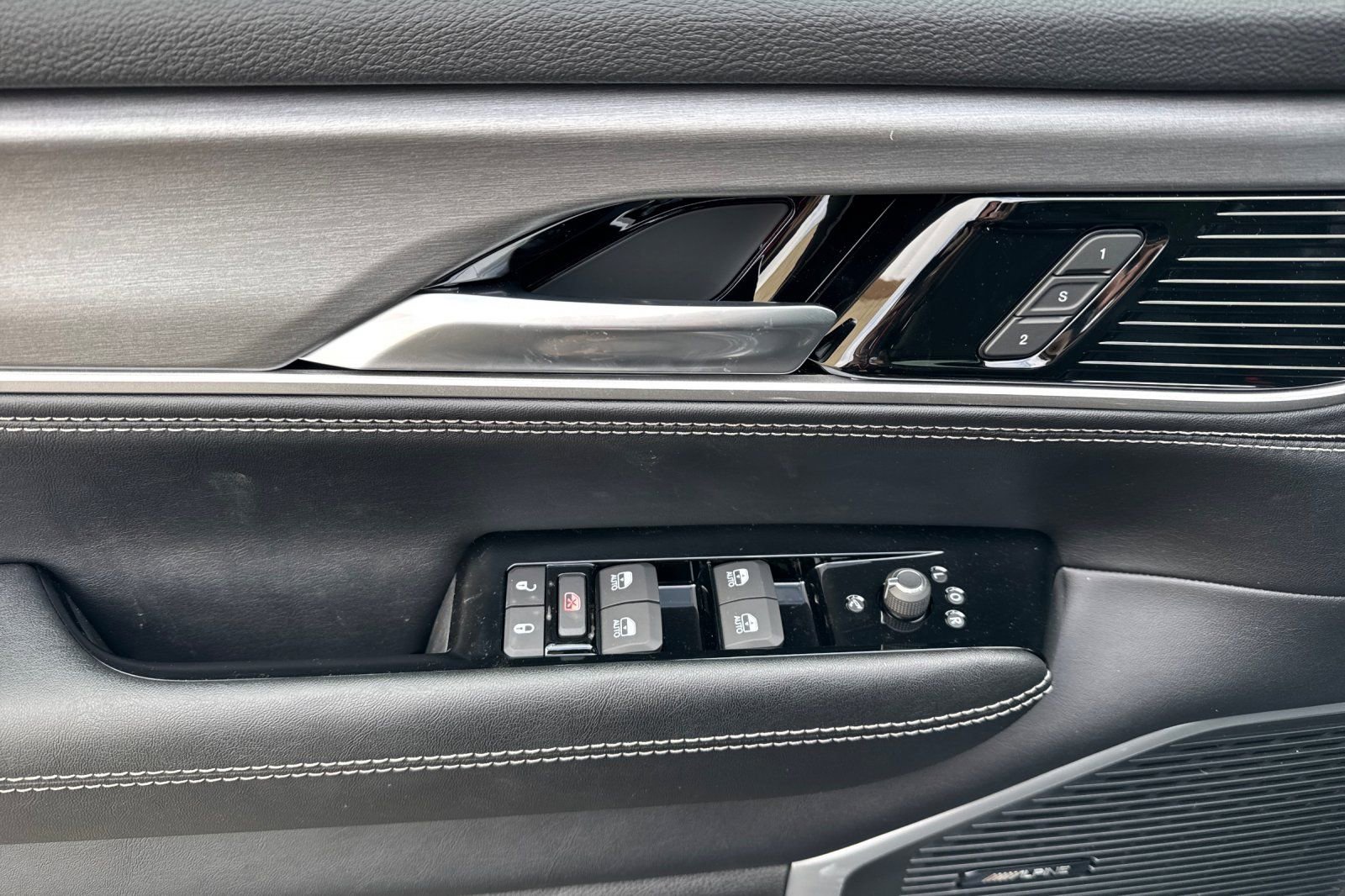 New 2026 Jeep Grand Wagoneer 4WD w/ Quick Order Packge 29V Upland image 10