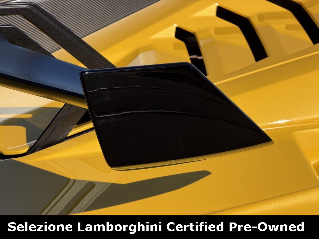 Used 2023 Lamborghini Huracan STO image 19