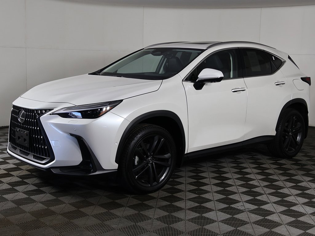 Used 2024 Lexus NX 450h+ AWD w/ Vision Package image 9