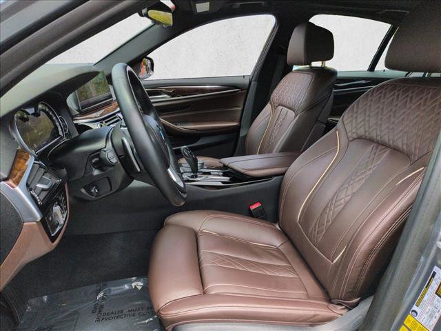 Used 2018 BMW 530e RWD image 17