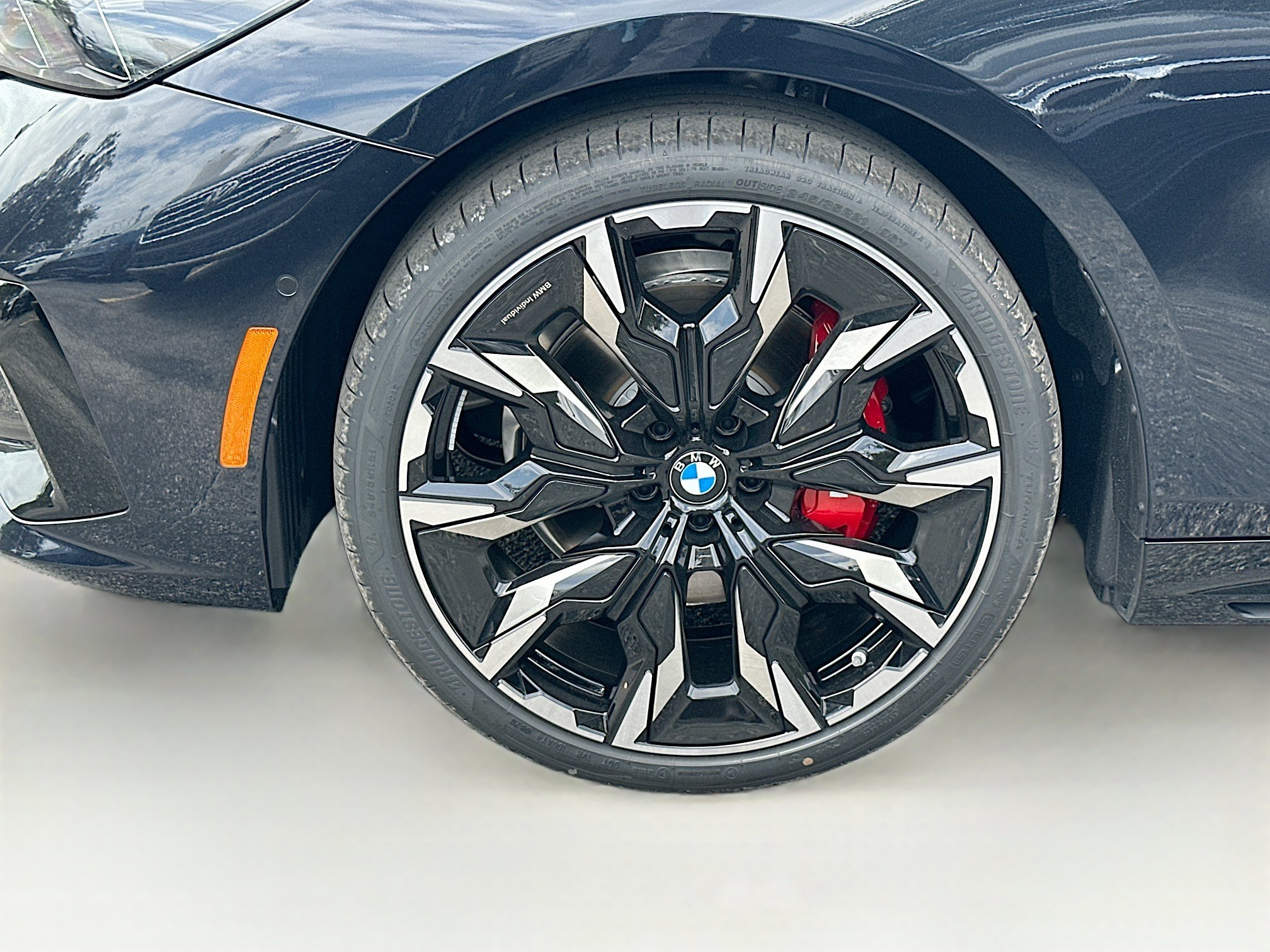 New 2027 BMW 530i xDrive AWD/4WD image 25