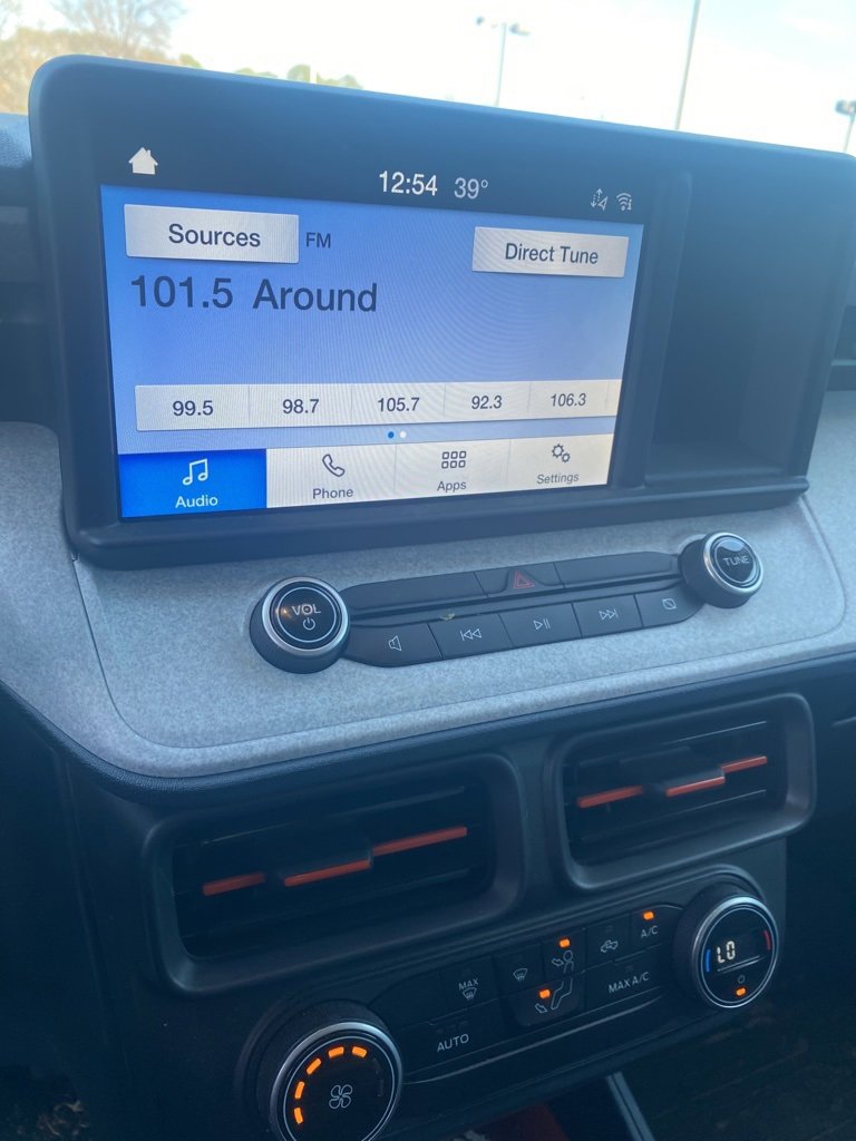 Used 2022 Ford Maverick XLT image 7