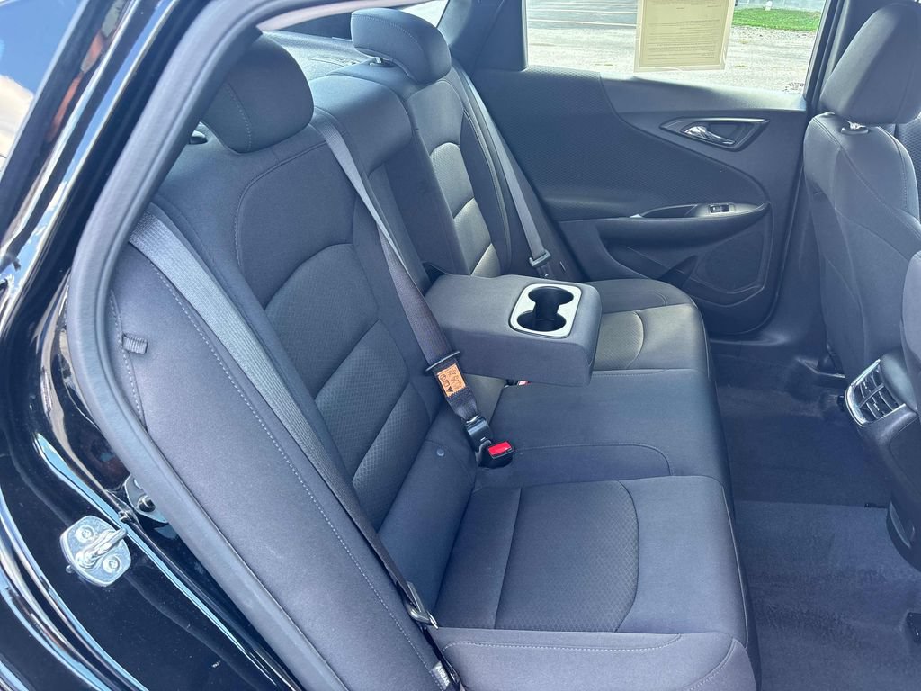 Used 2025 Chevrolet Malibu LT FWD image 23