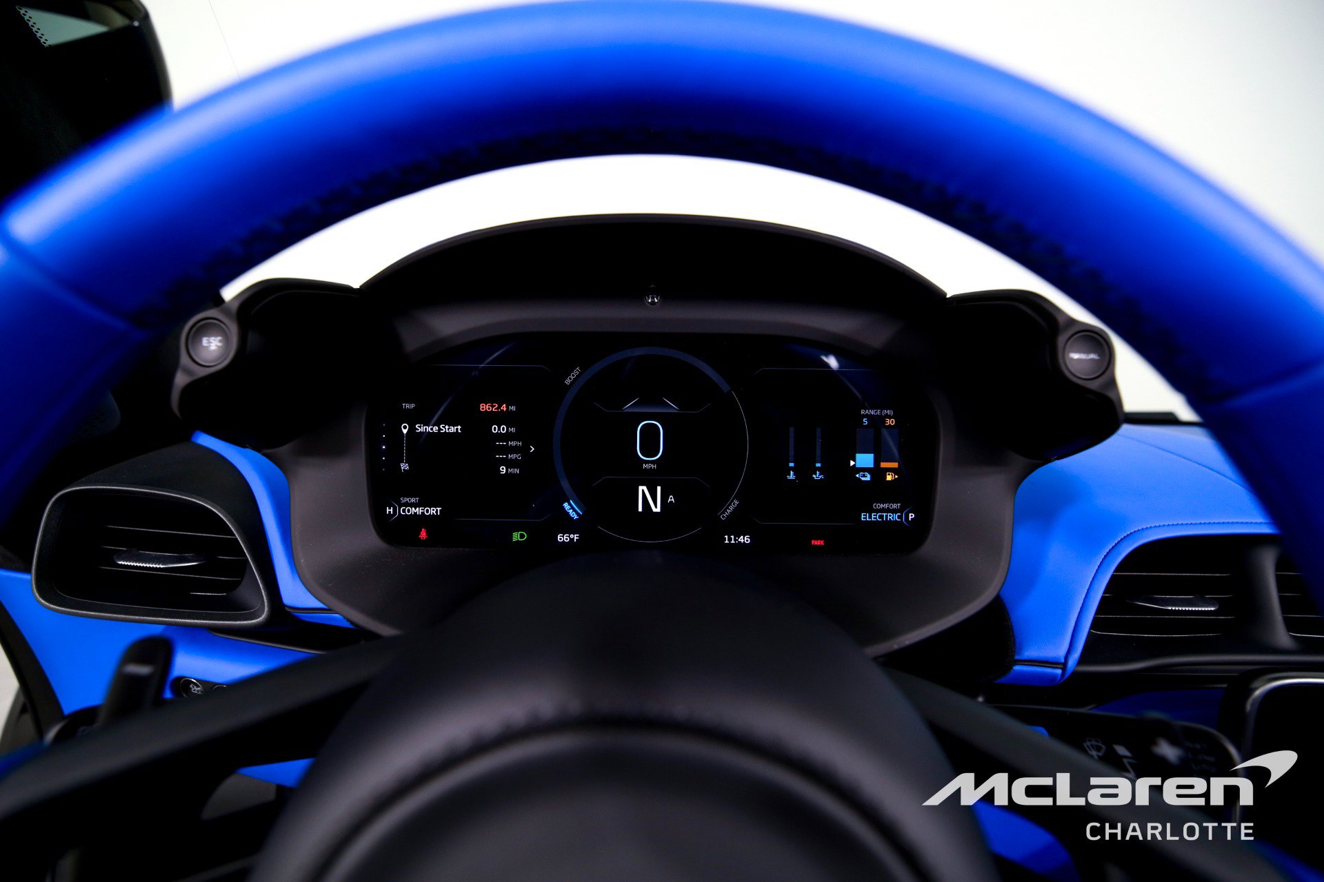 Used 2025 McLaren Artura Spider image 15