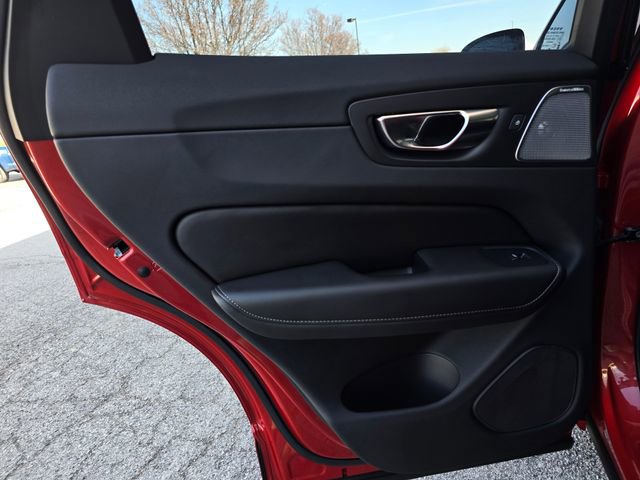 Used 2025 Volvo XC60 T8 Ultra w/ Protection Package Premier image 30