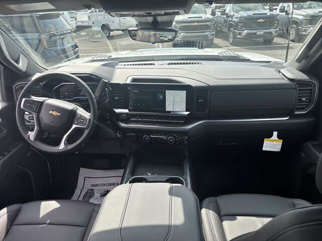 New 2026 Chevrolet Silverado 3500 LTZ w/ LTZ Convenience Package image 17