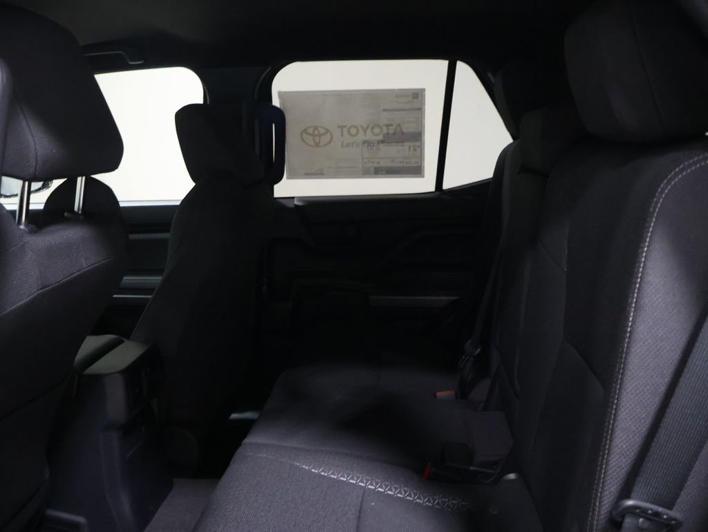 New 2026 Toyota 4Runner SR5 AWD/4WD image 10