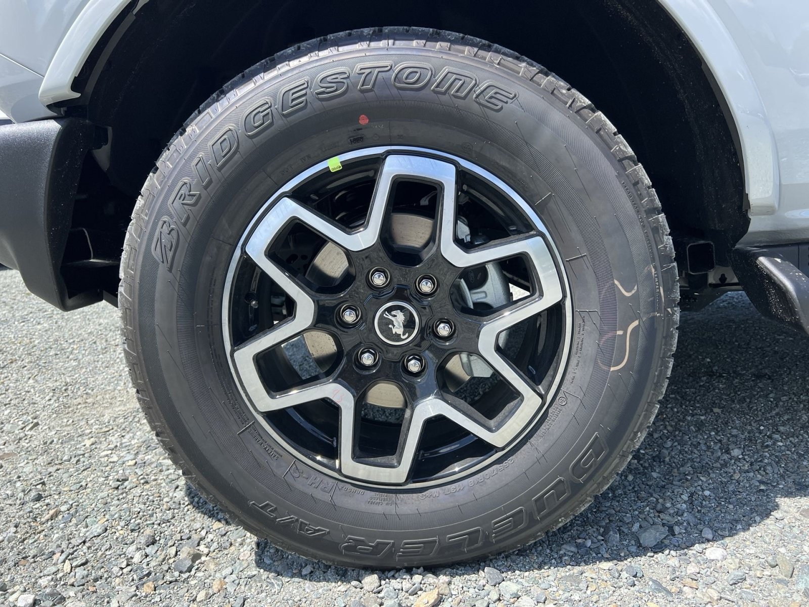 New 2026 Ford Bronco Outer Banks AWD/4WD image 12