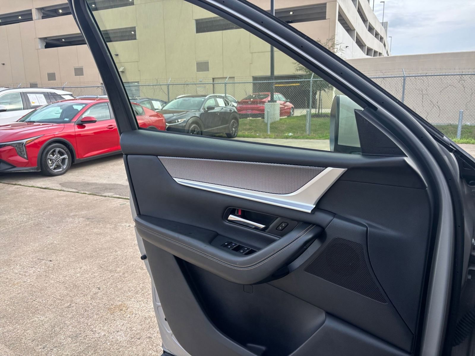 Used 2025 MAZDA CX-90 3.3 Turbo w/ Preferred Package image 20