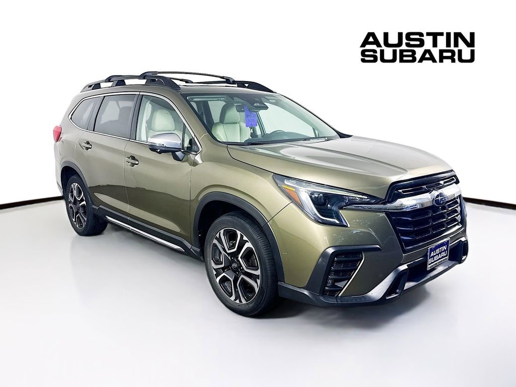 Used 2023 Subaru Ascent Limited w/ Technology Package
