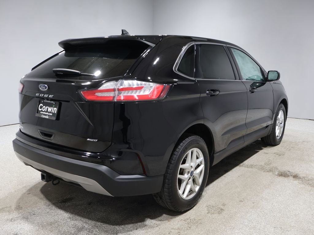 Used 2022 Ford Edge SEL w/ Convenience Package image 2
