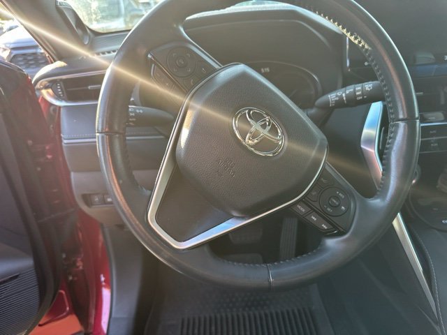 Used 2021 Toyota Venza Limited w/ Advanced Technology Package AWD/4WD image 2