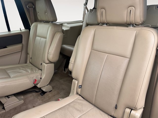 Used 2014 Ford Expedition EL XLT w/ Equipment Group 202A image 13