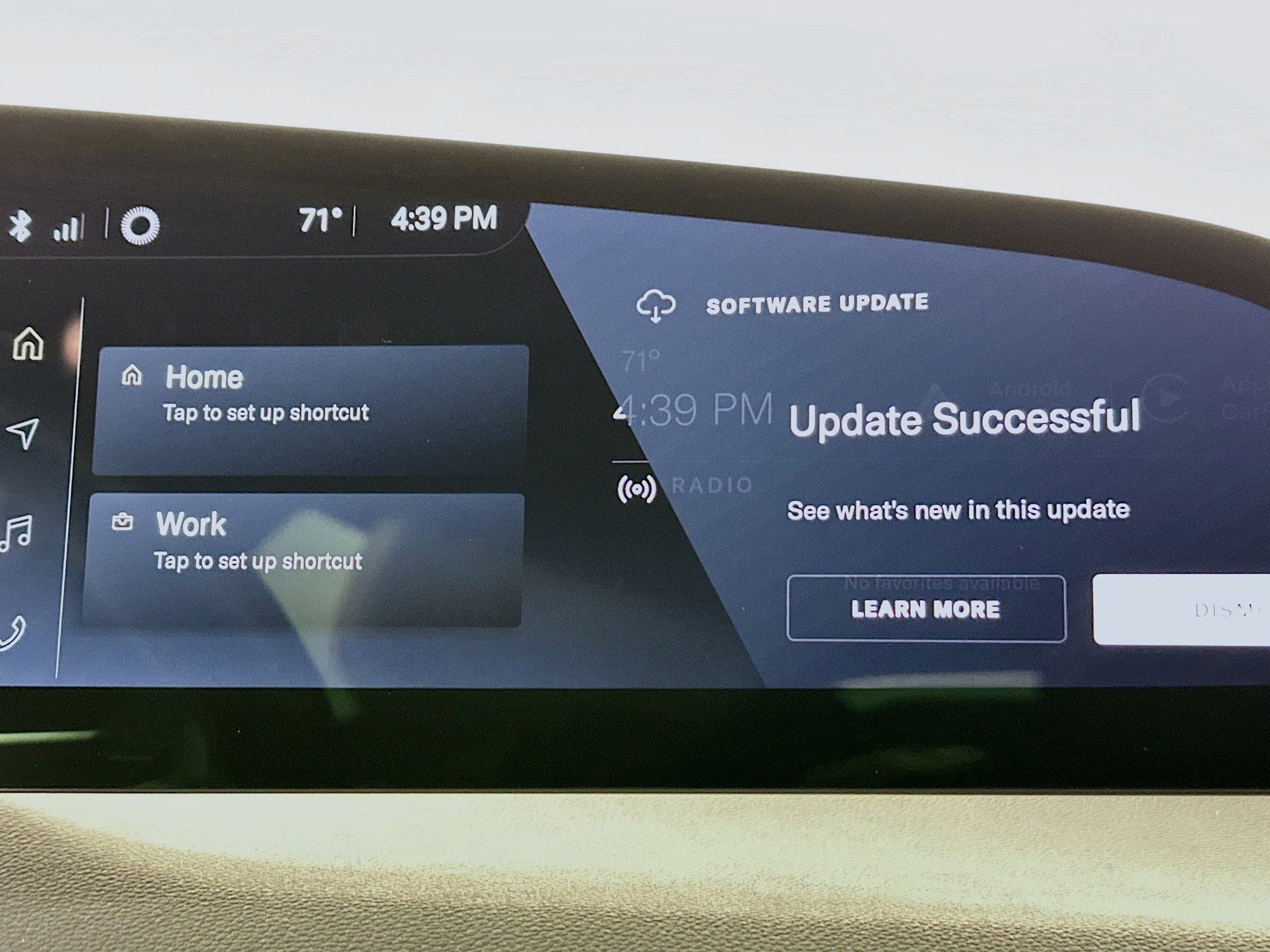 Used 2024 Lucid Air Touring image 23